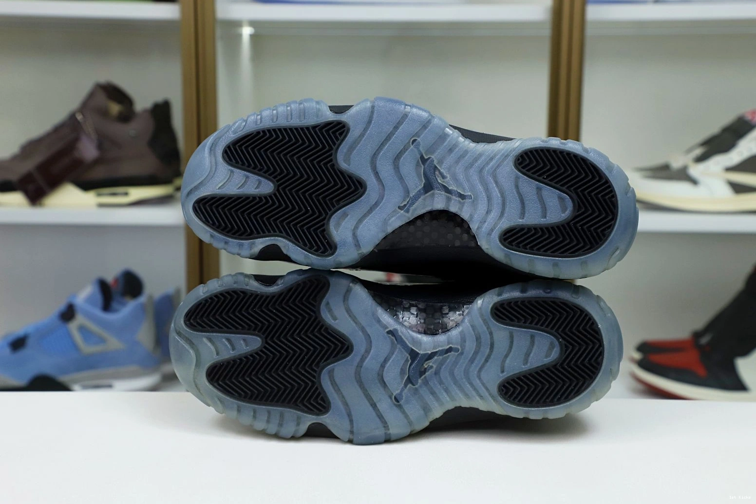 'CAP Kimikick RETRO JORDAN 11 1966 AIR Comfortable GOWN' AND 1227